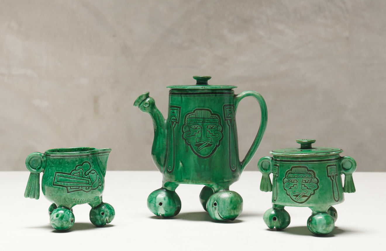 ALFARERIA JIMENEZ TEA SET INSCRIBED WITH ZAPOTEC AND MIXTEC PRE COLUMBIAN DESIGNS : POT, SUGAR BOWL, CREAMER