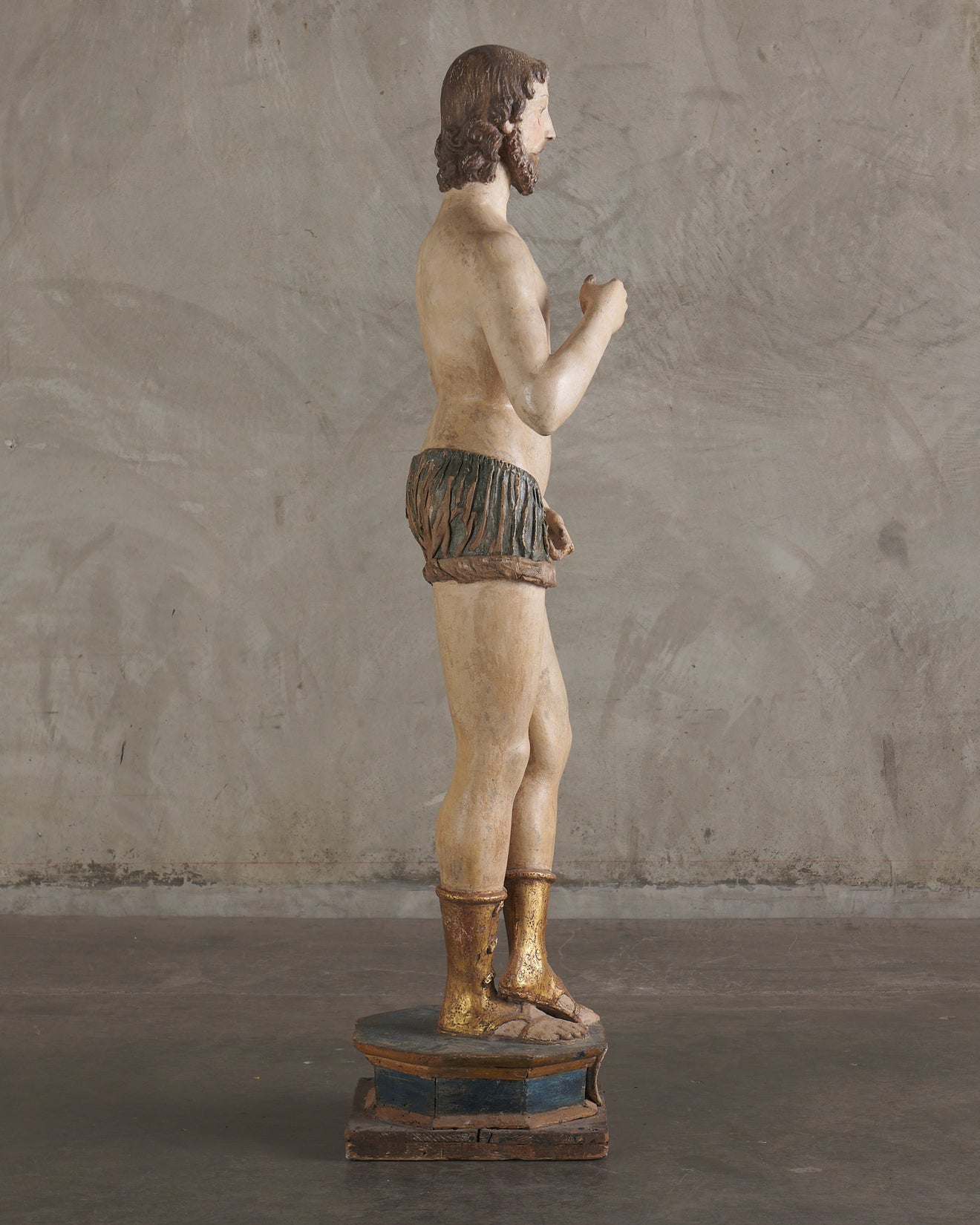 A LIFE SIZE 16th C NORTH ITALIAN GILT AND PAINTED WOOD FIGURE OF SAN ROCCO BY NERO ALBERTI DA SANSEPOLCRO