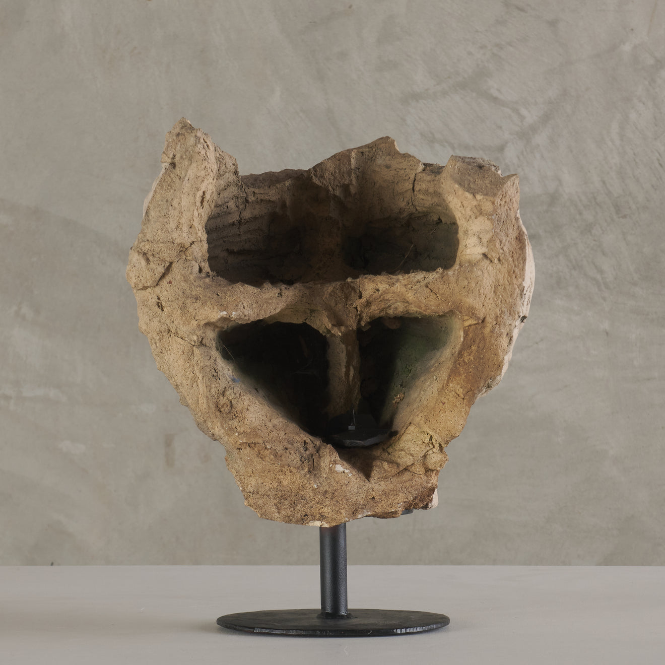 ANTIQUE ARCHITECTURAL TERRA COTTA HEAD OF A WOMAN ON STEEL MOUNT