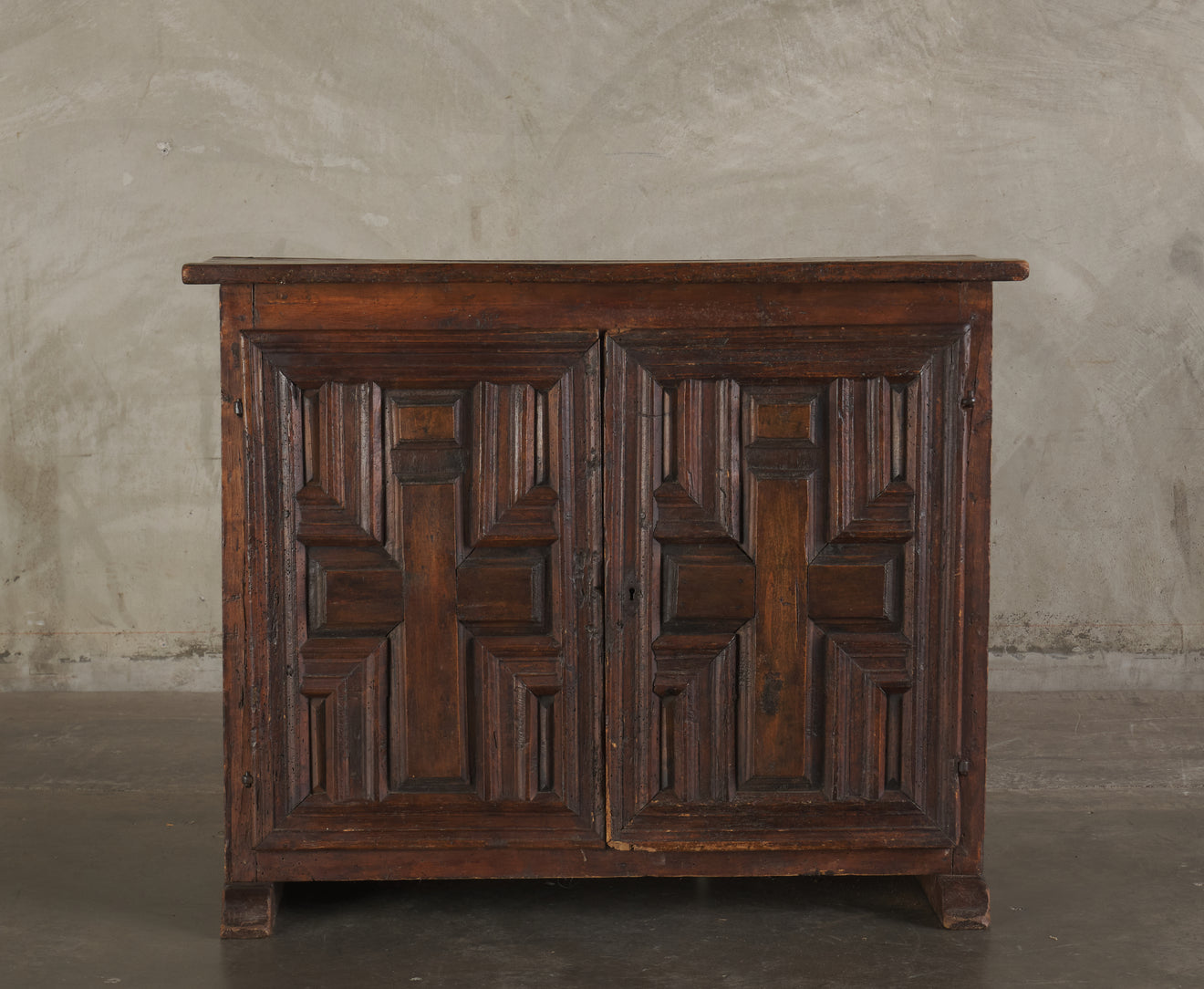 ANTIQUE SPANISH WALNUT 2-DOOR CABINET, 19TH CENTURY