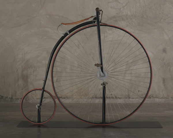 Penny Old Bicycle With Big Wheel English Pennyfarthing High Wheel