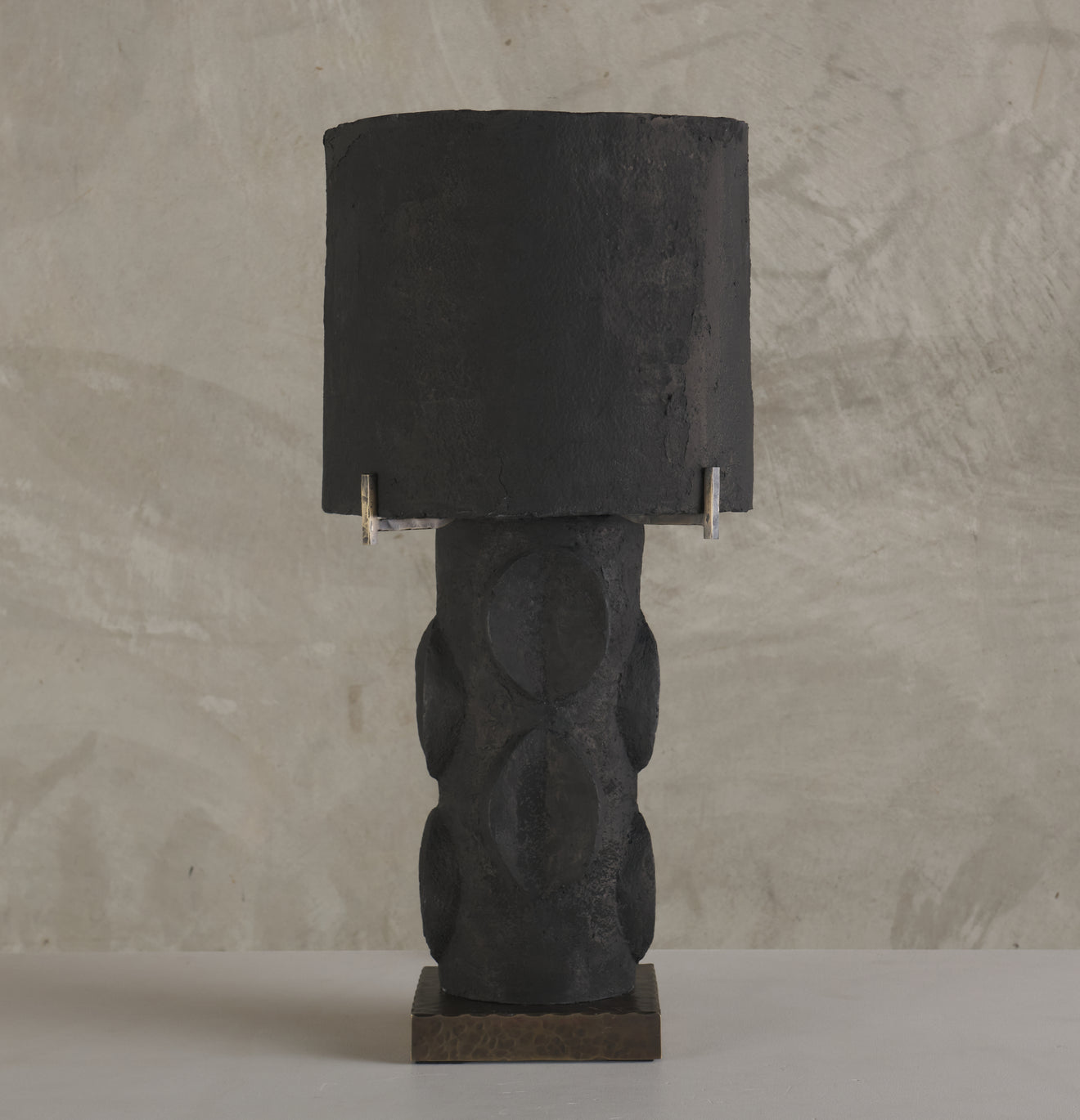 BCW BLACK PRIMAL TABLE LAMP