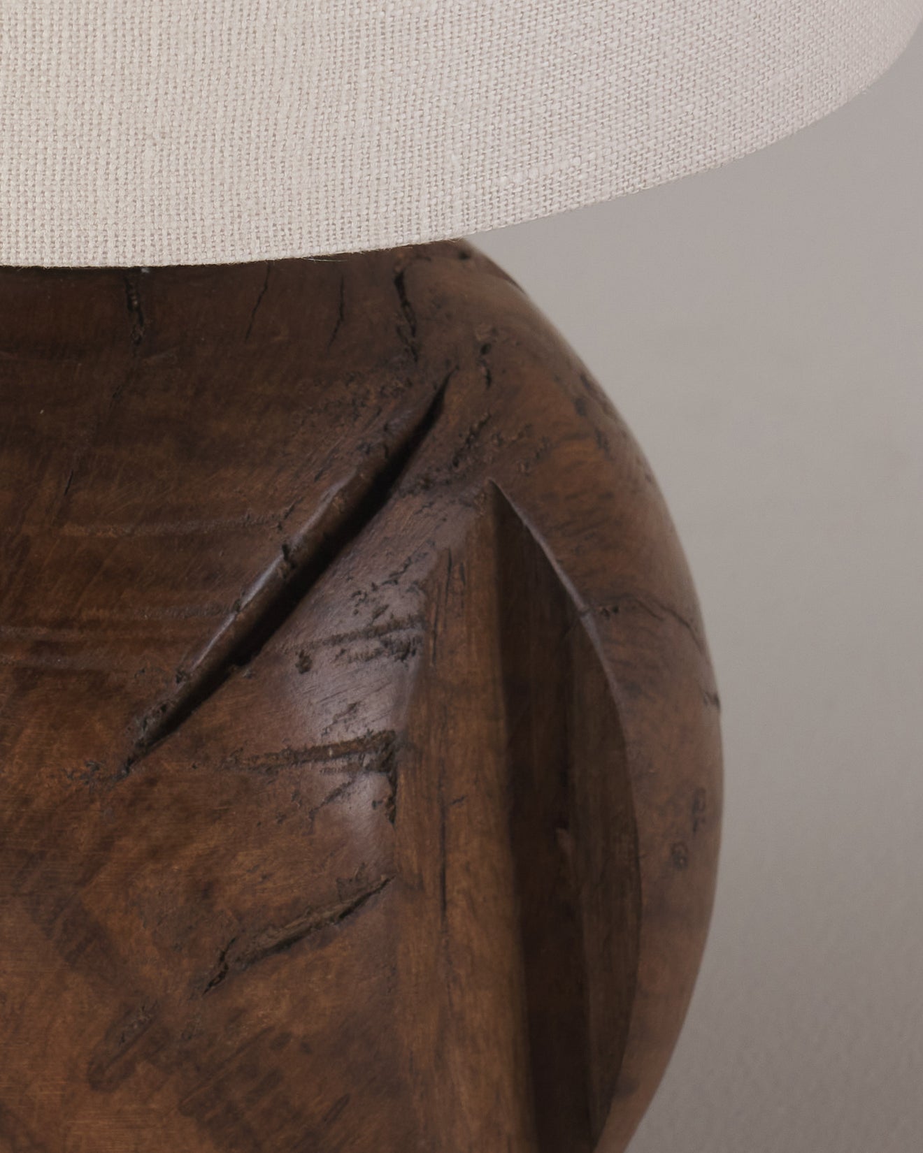 BCW QUERCUS TABLE LAMP