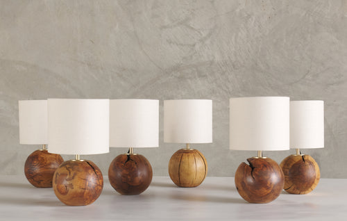 BCW QUERCUS TABLE LAMP
