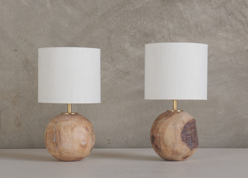 BCW QUERCUS TABLE LAMP