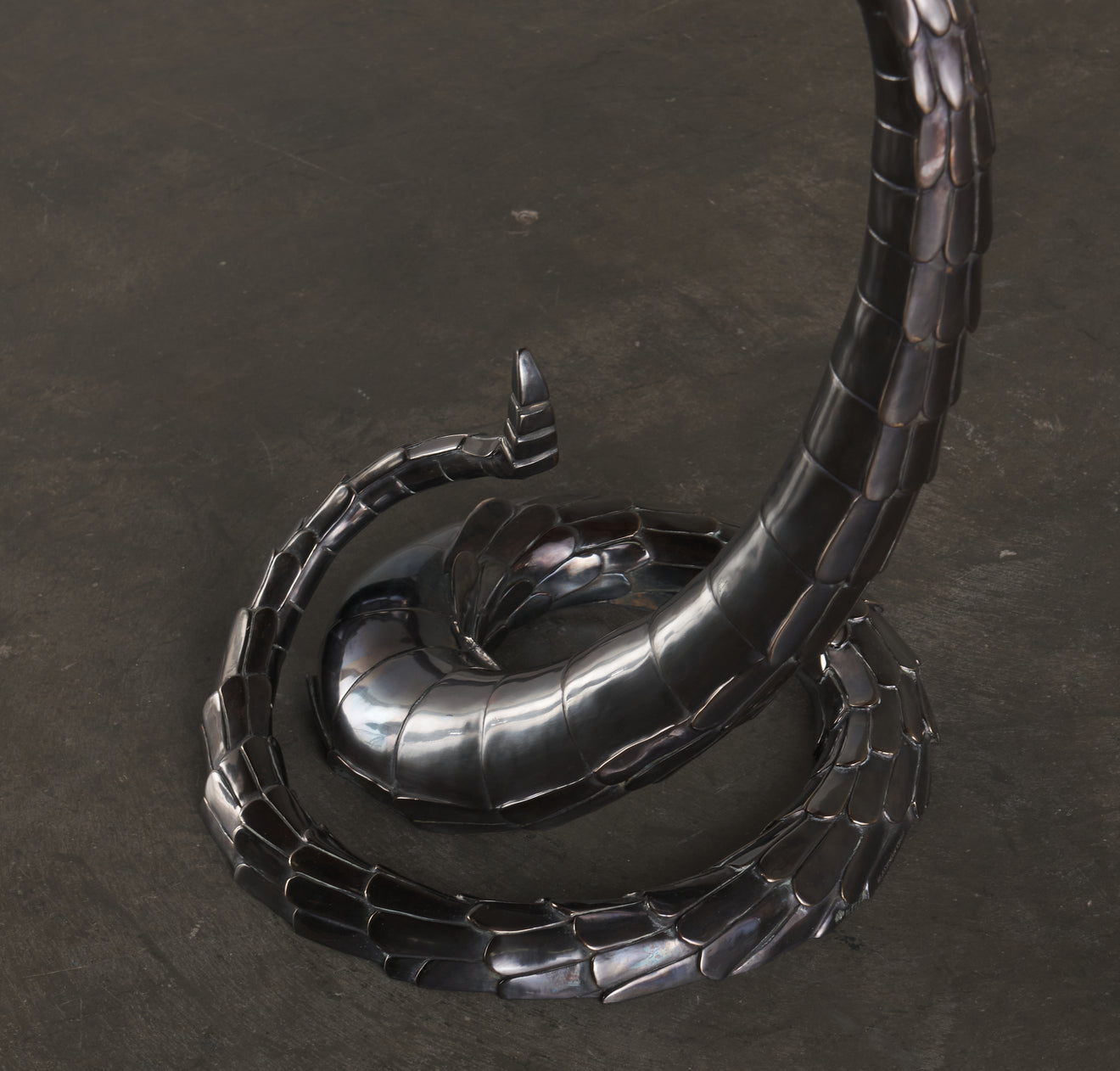 BCW RATTLER SNAKE TABLE