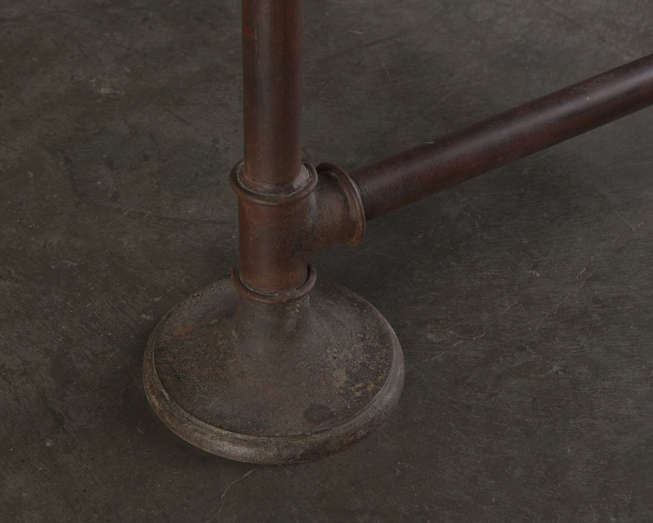 BRASS TOP PAINTED STEEL PARTNER'S DESK