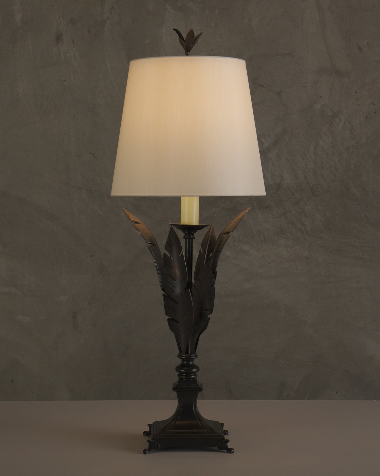 BRONZE LEAF TABLE LAMP
