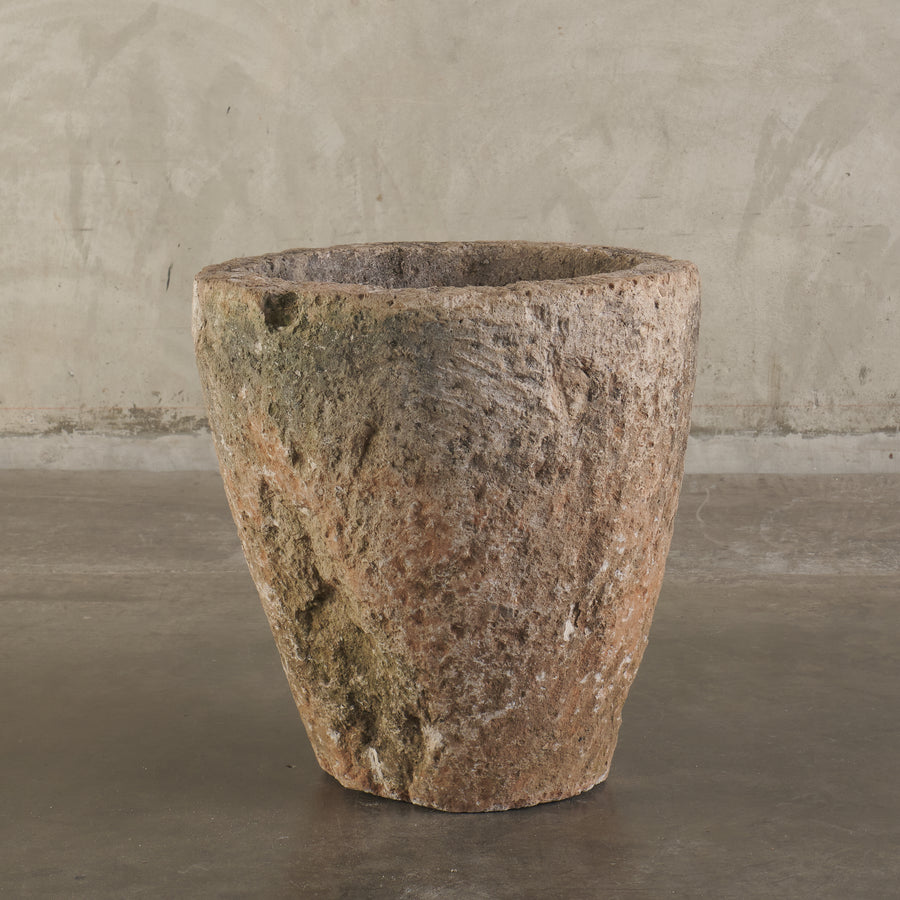 CANTERA STONE PLANTER