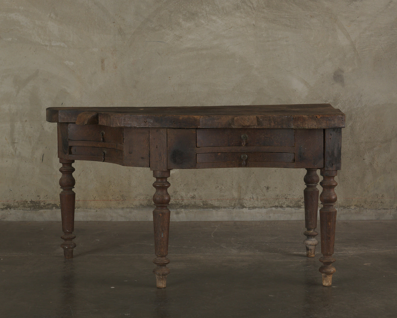 COBBLER'S WORK TABLE