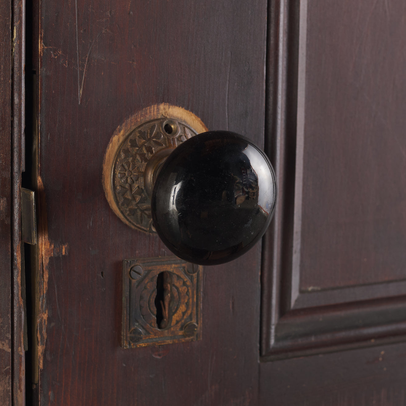 COUNTRY ARMOIRE 1900