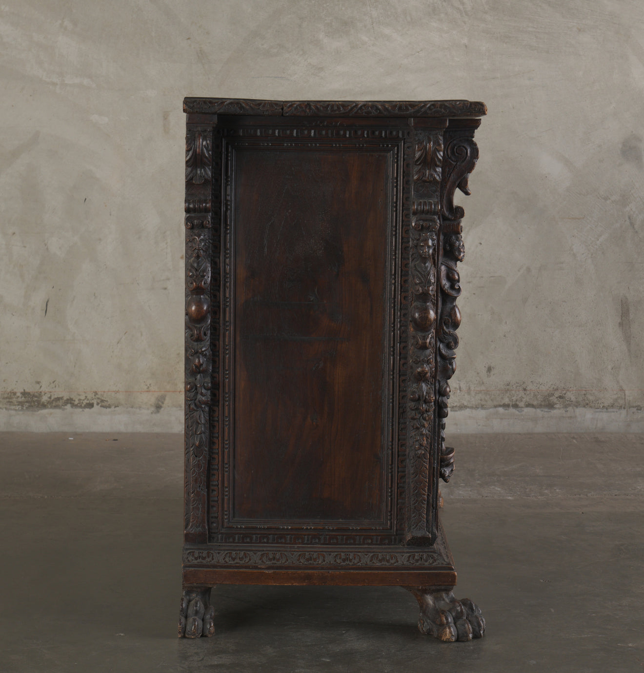 EARLY 19TH C ITALIAN 'BAMBOCCI' CHEST OF DRAWERS