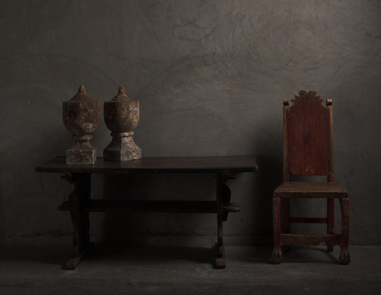 PAIR OF ANTIQUE CARVED STONE ORNAMENTAL GARDEN URNS, 19th C