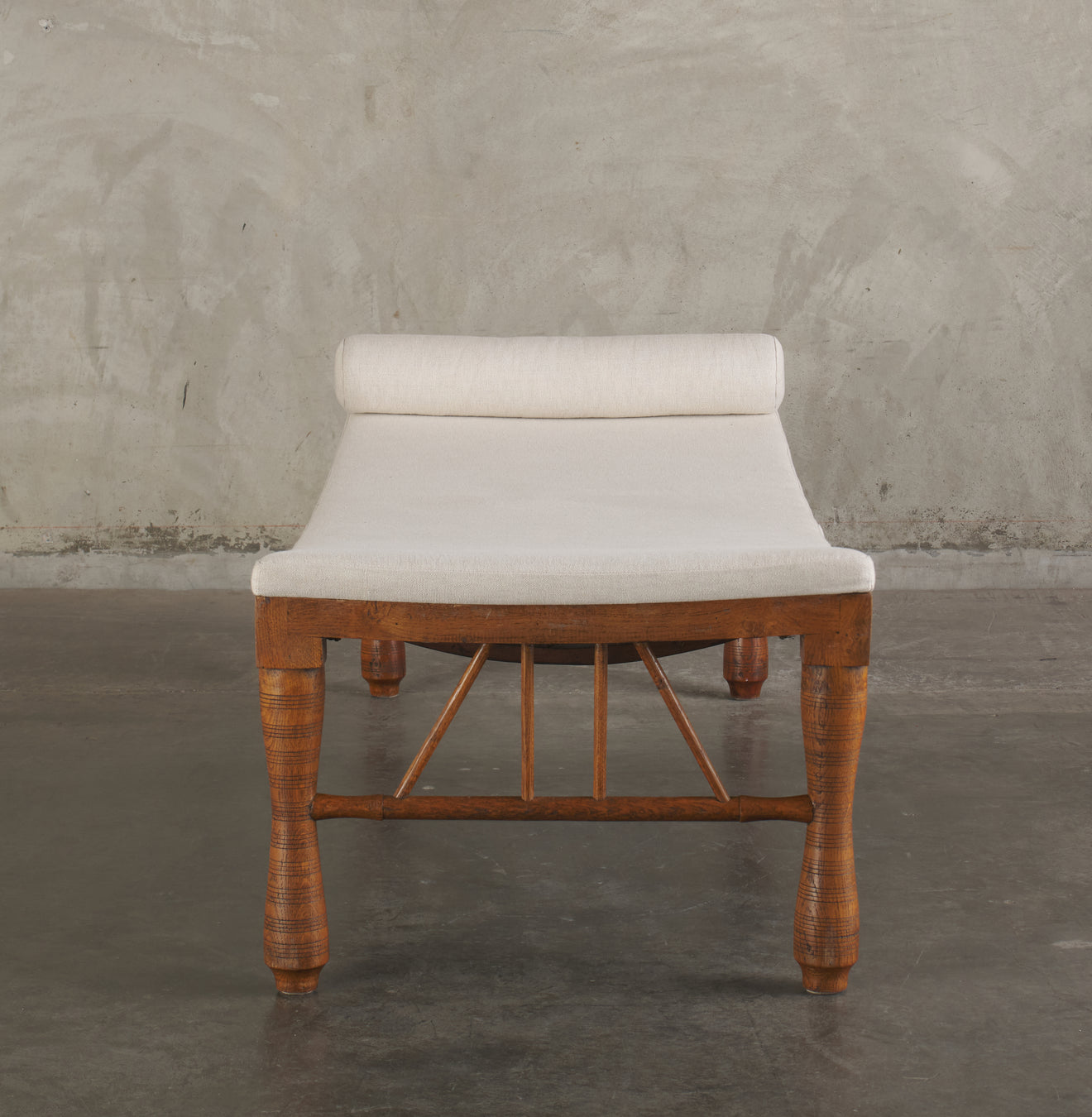 EGYPTIAN REVIVAL OAK BENCH, 1900