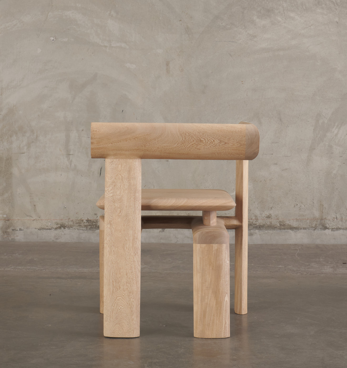 ERNESTO AZCARATE CHAIR