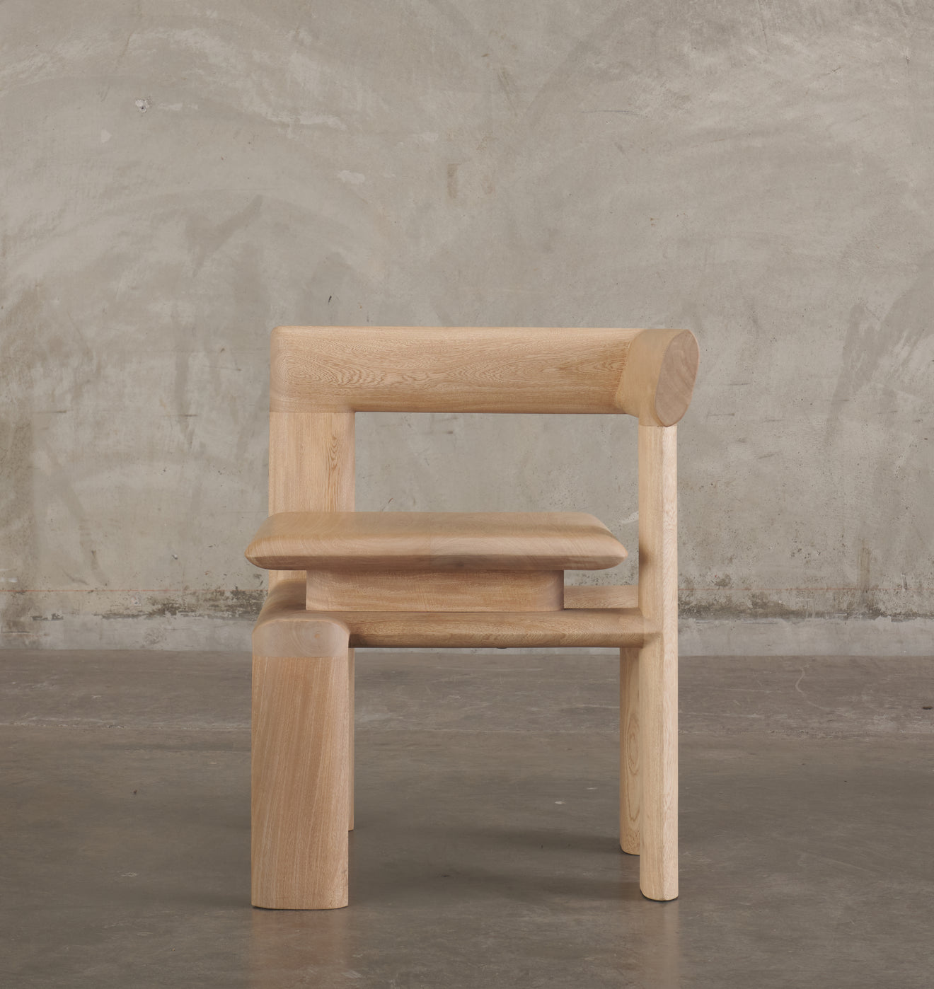 ERNESTO AZCARATE CHAIR
