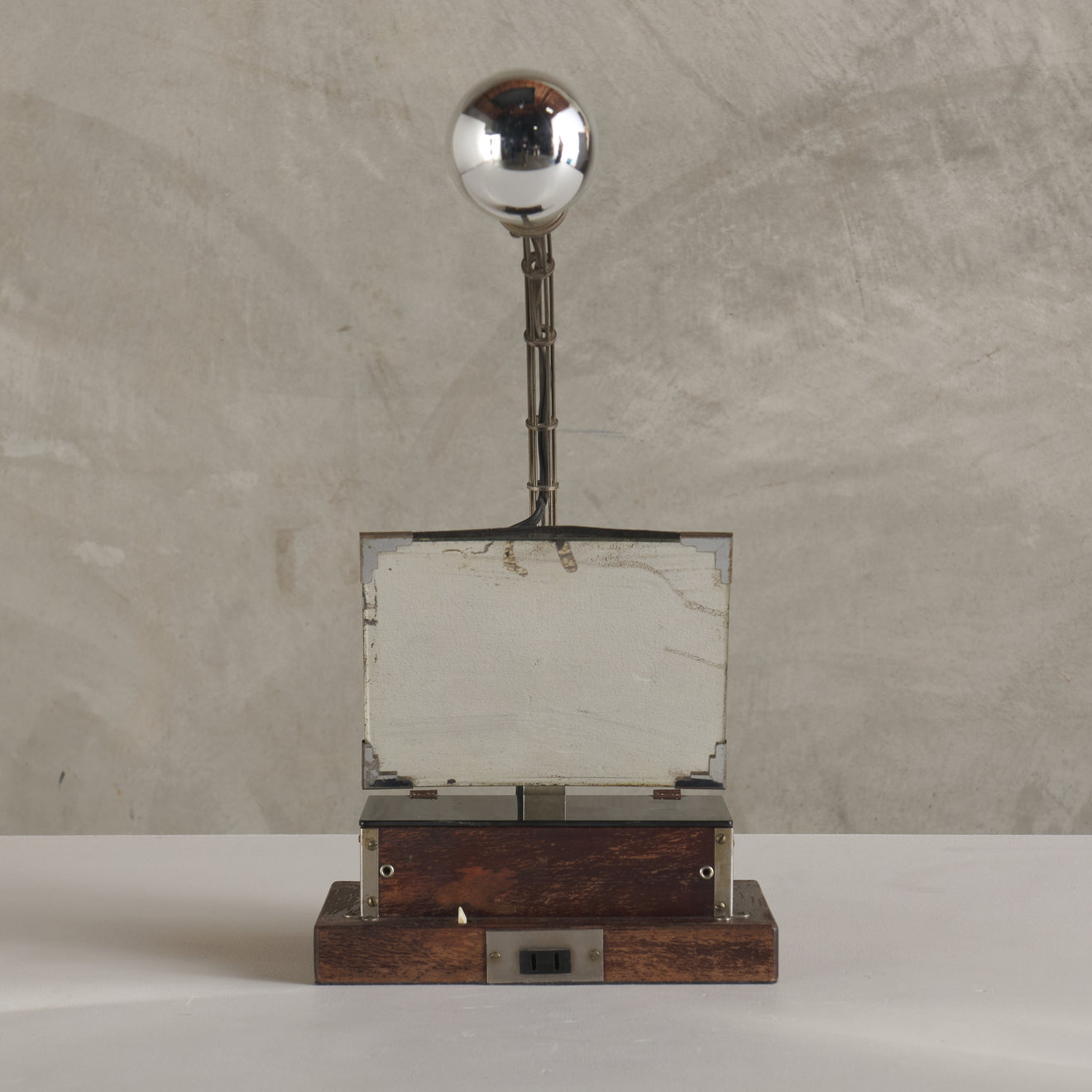 FOLK ART TABLE LAMP WITH ADJUSTABLE MAGNIFYING MIRROR, C1940S