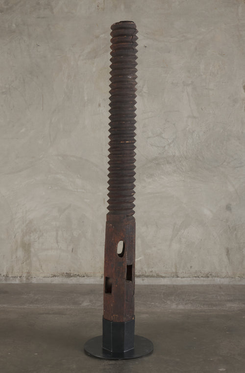 FRENCH 18TH C WOOD WINE PRESS SCREW
