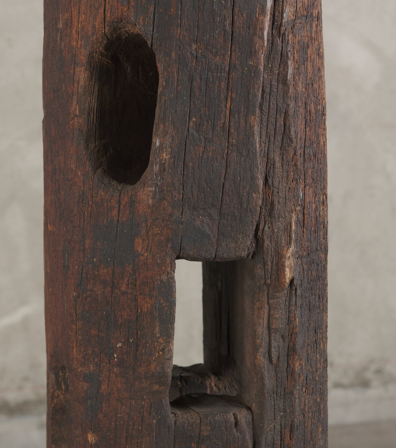 FRENCH 18TH C WOOD WINE PRESS SCREW
