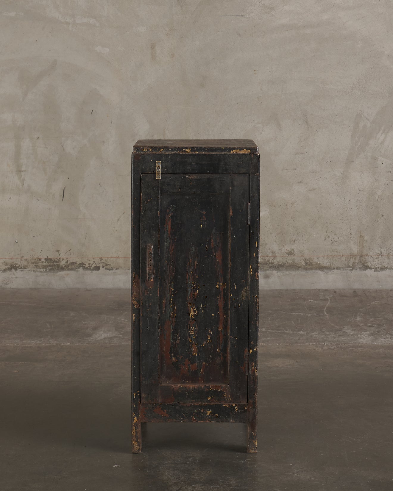 FRENCH RUSTIC PAINTED SIDE CABINET, EARLY 20TH C