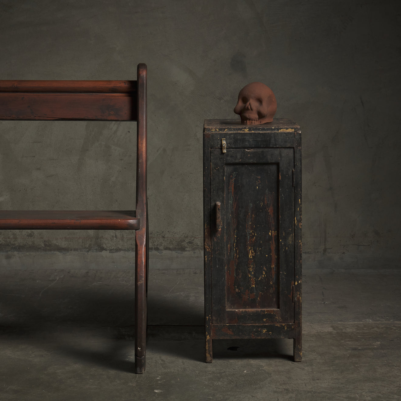FRENCH RUSTIC PAINTED SIDE CABINET, EARLY 20TH C