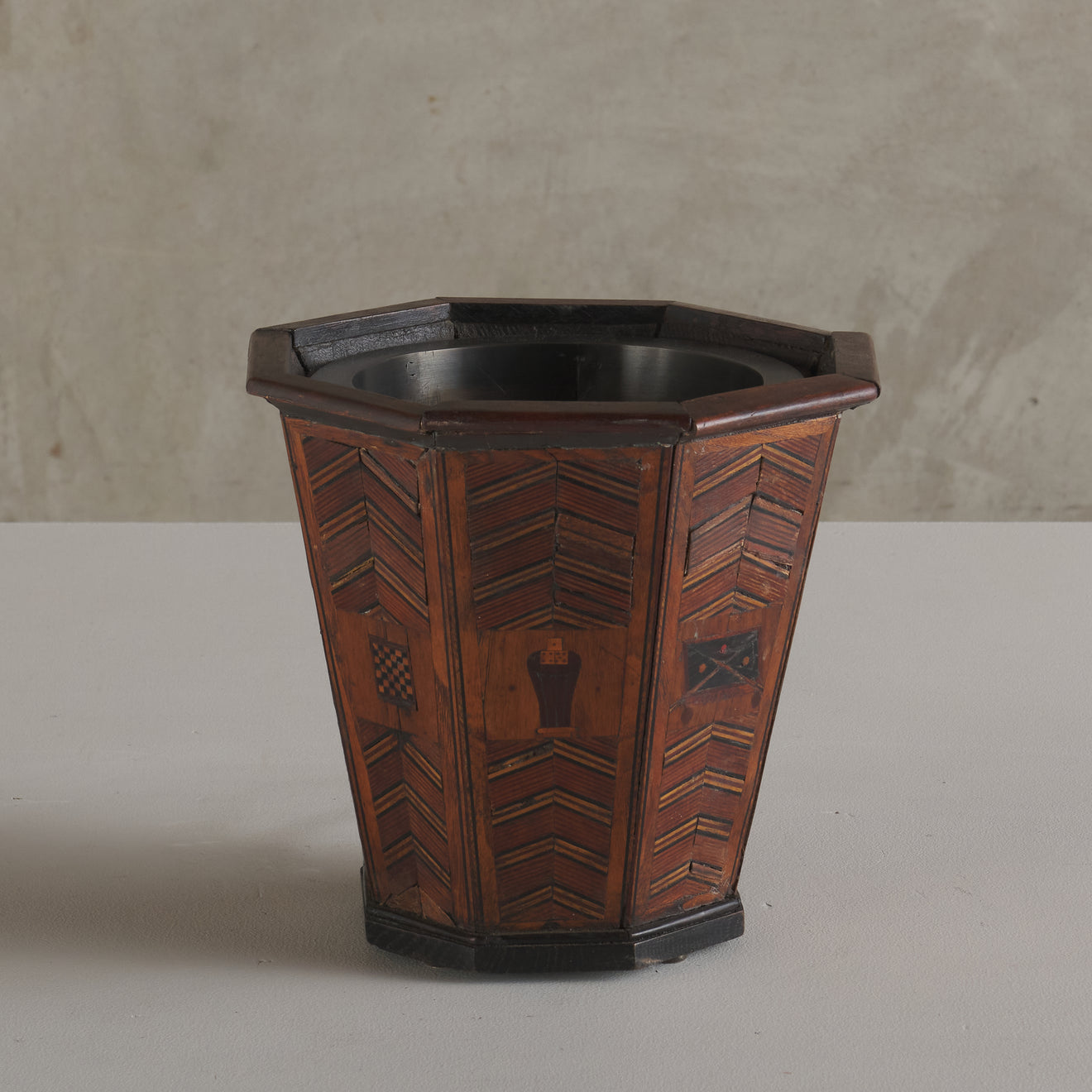 GAMES OF CHANCE MARQUETRY CACHEPOT, 19th C