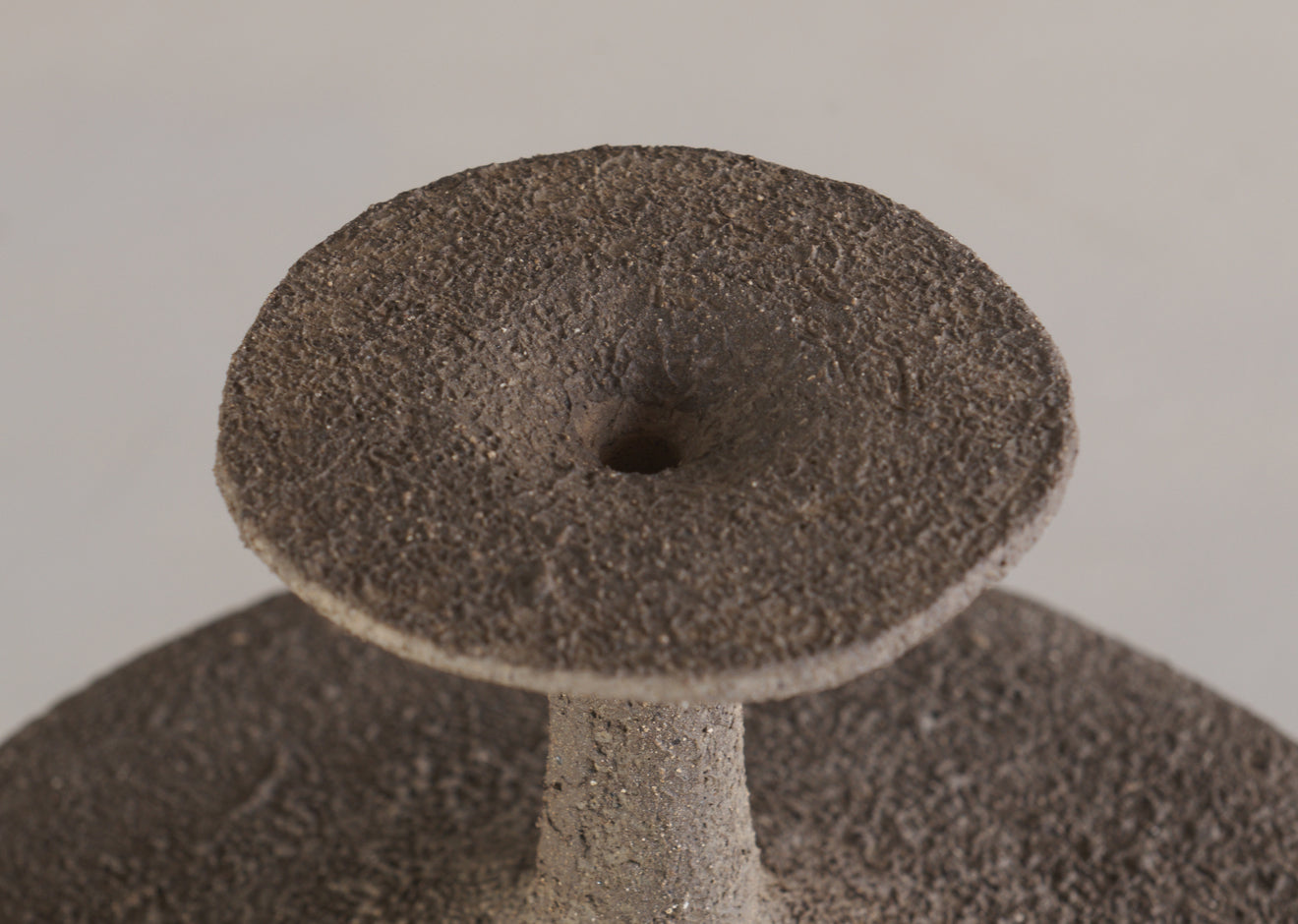GENARO BARBA HOEPFNER STONEWARE WITH PORCELAIN SLIP AND GLAZED INTERIOR