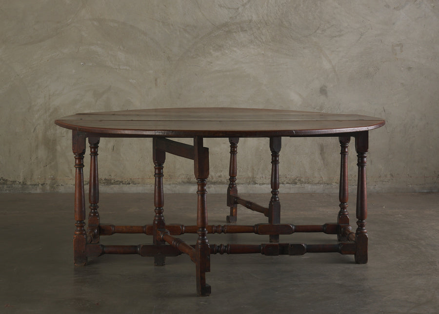 GEORGIAN DROP-LEAF GATE-LEG OVAL DINING TABLE