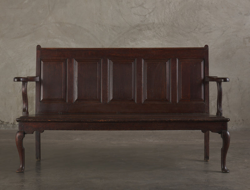 GOTHIC OAK SETTEE ENGLAND, 18th C – Blackman Cruz