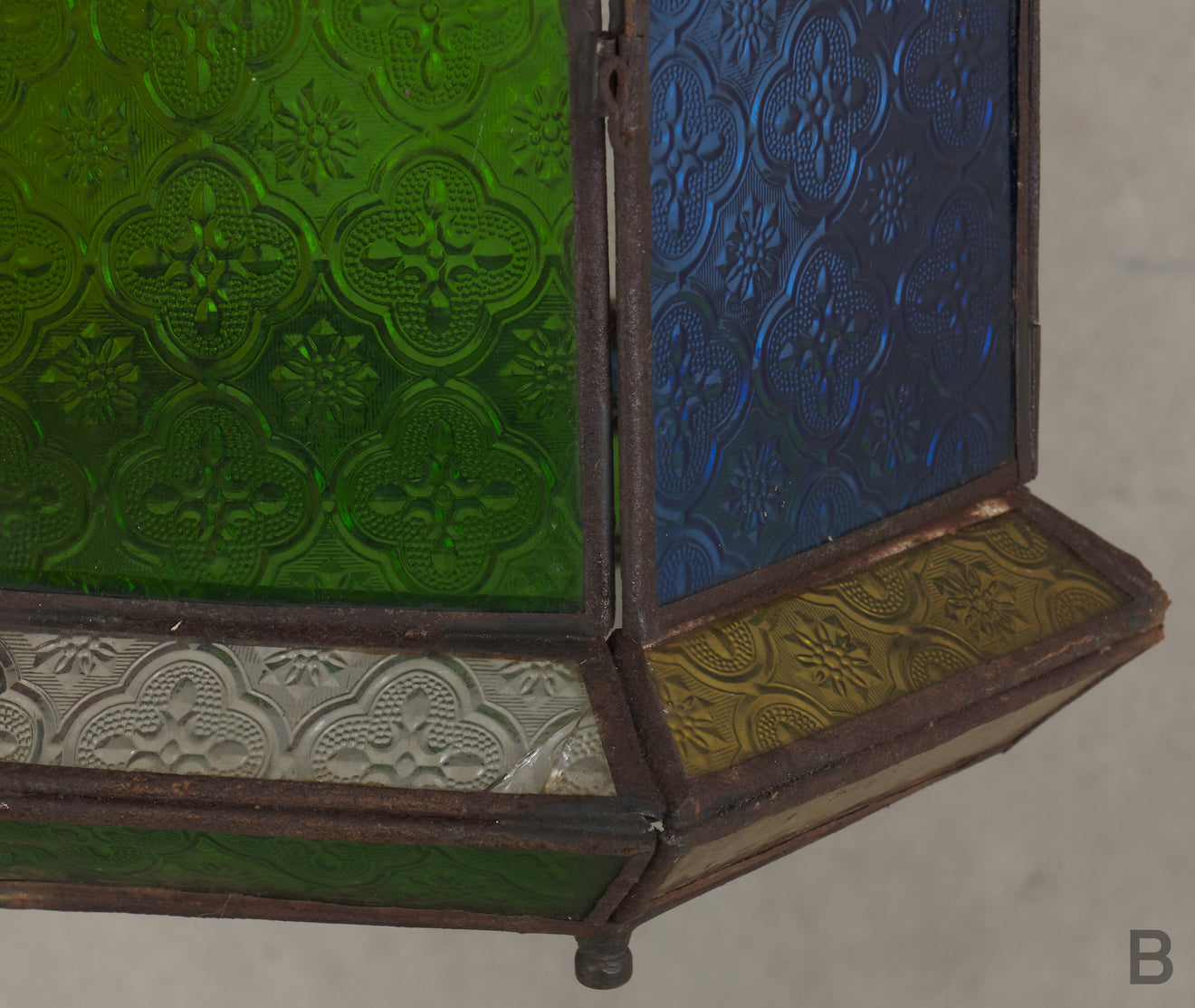 ANTIQUE MOROCCAN STAINED GLASS AND METAL PENDANT LIGHT, c1910