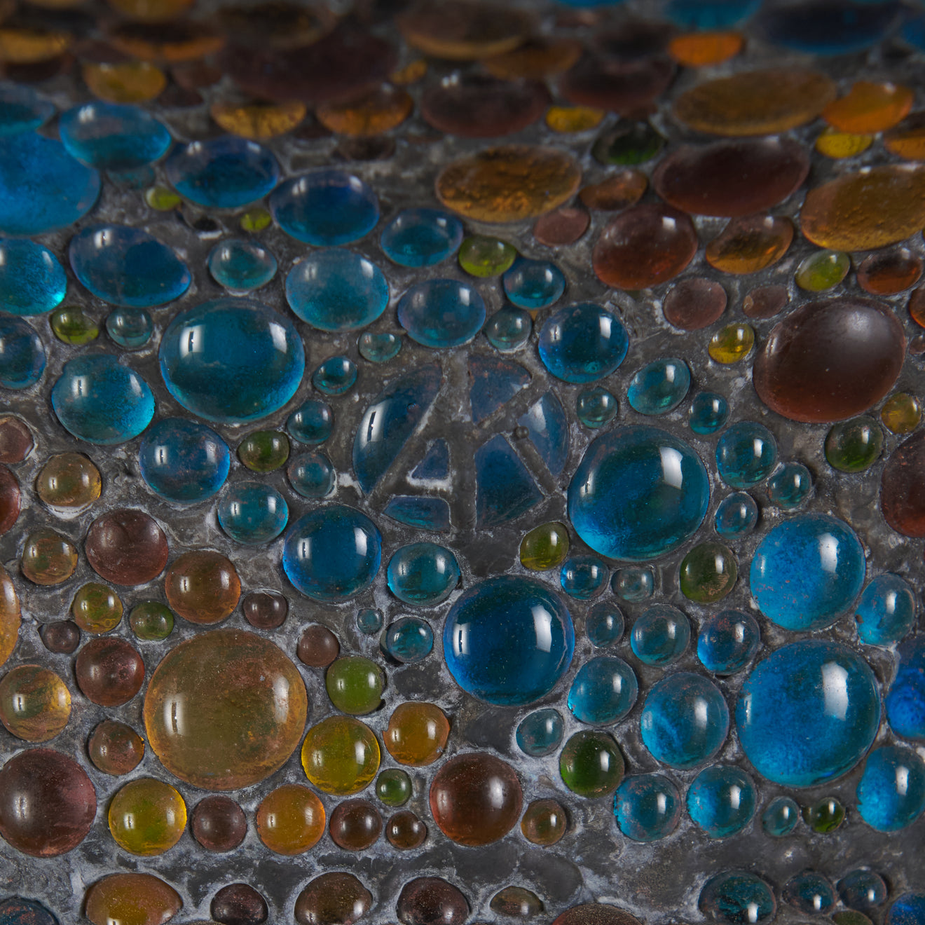 SWIRL LANTERN  BY ADAM KURTZMAN