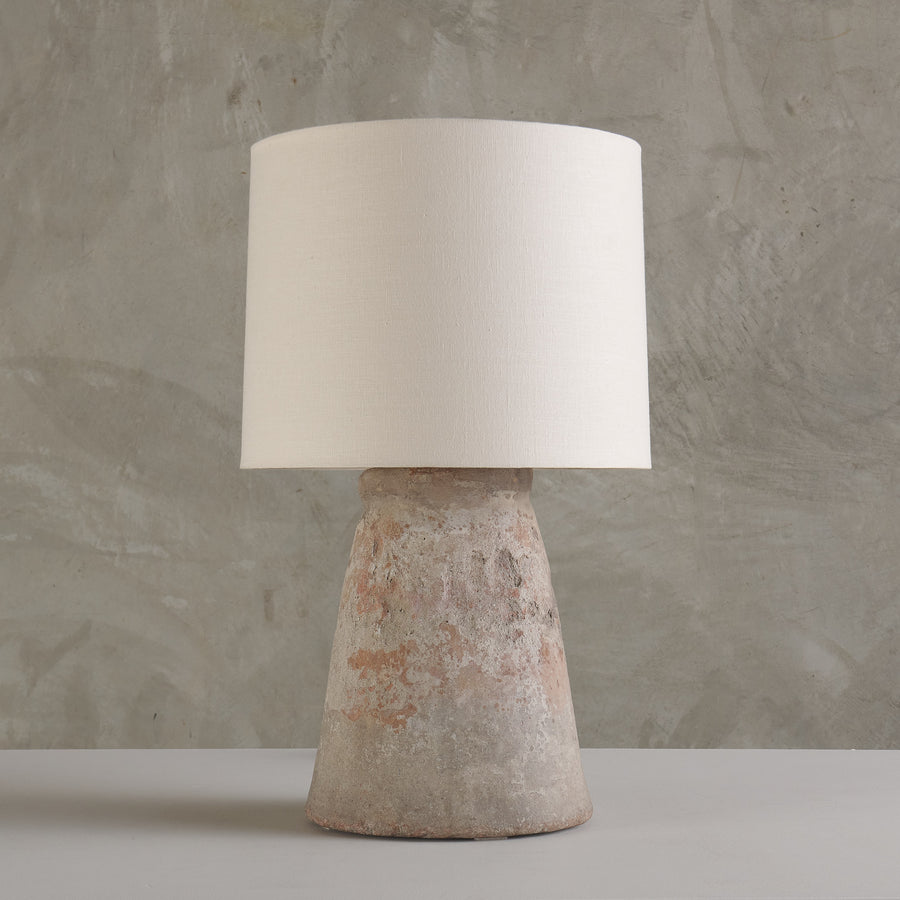 HONEY JAR TABLE LAMP