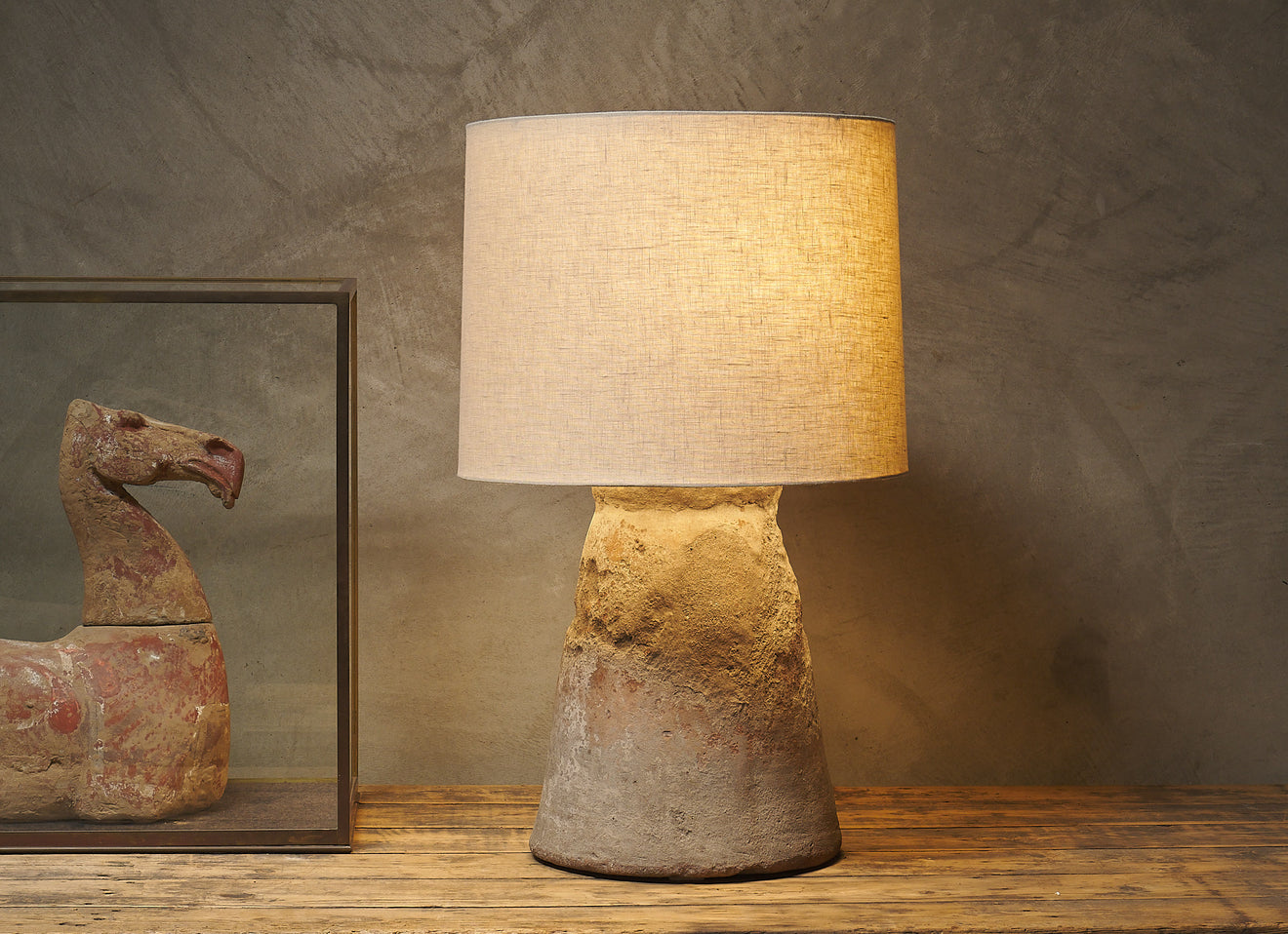 HONEY JAR TABLE LAMP