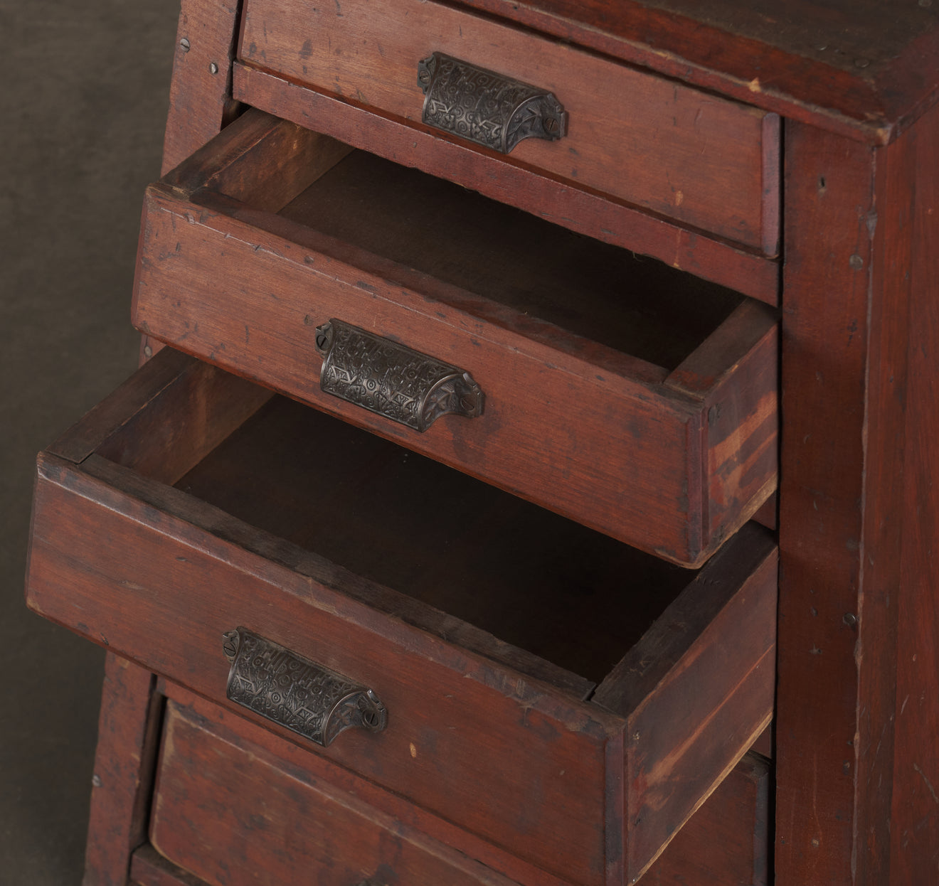 INDUSTRIAL WORKER'S PYRAMID CHEST OF DRAWERS