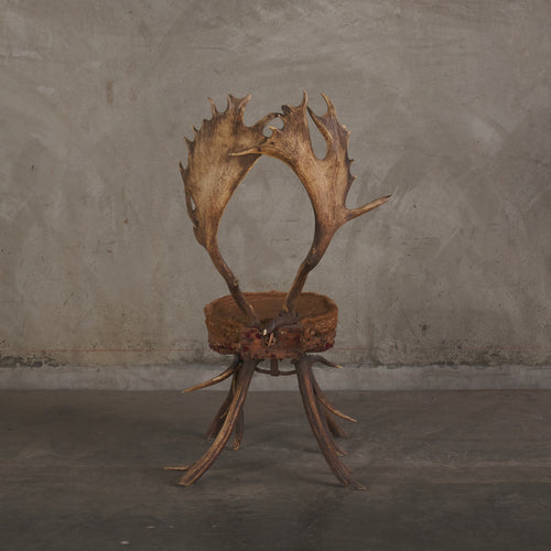 ITALIAN ANTLER CHAIR