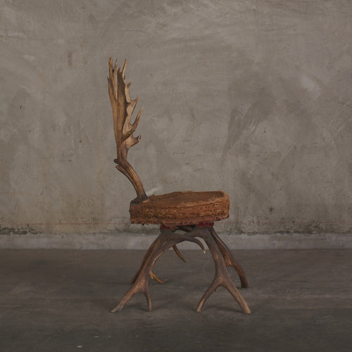 ITALIAN ANTLER CHAIR