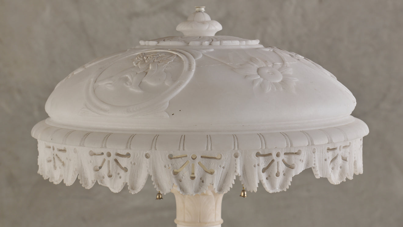 ITALIAN CARVED ALABASTER CLASSICAL REVIVAL PARLOR LAMP, C1910