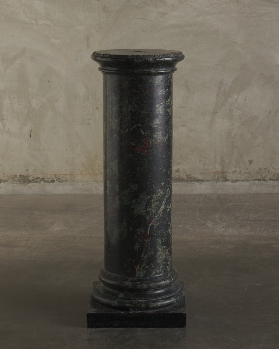 ITALIAN SCAGLIOLA COLUMN