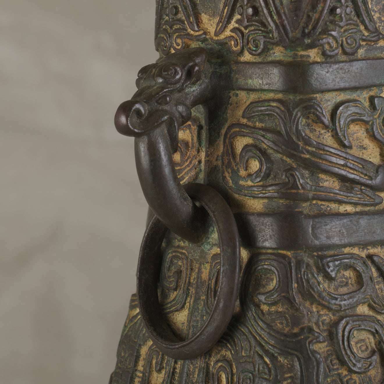 JAMES MONT BRONZE CHINOISSERIE TABLE LAMP, 1950