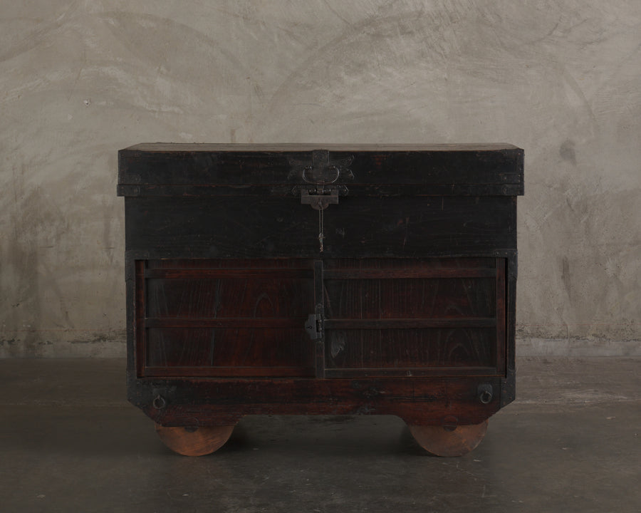 JAPANESE KARIMA TANSU, EDO PERIOD