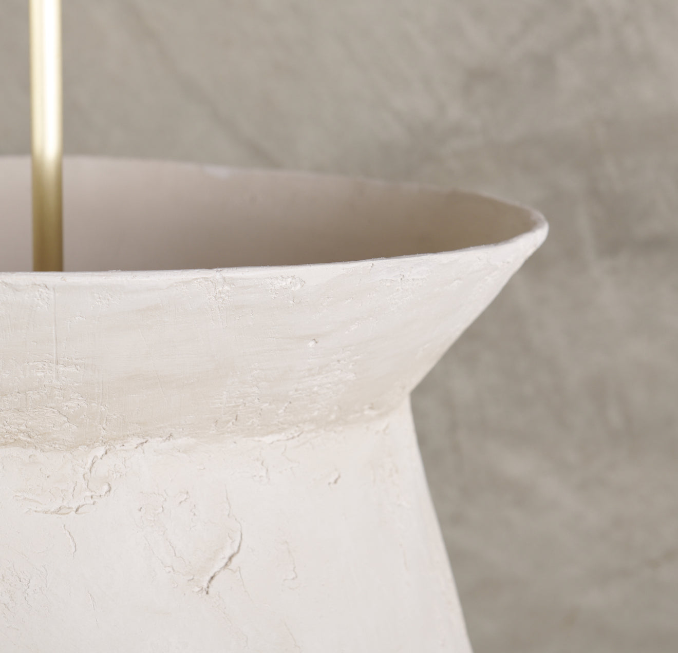 JORGE'S PLASTER HANGING LIGHT