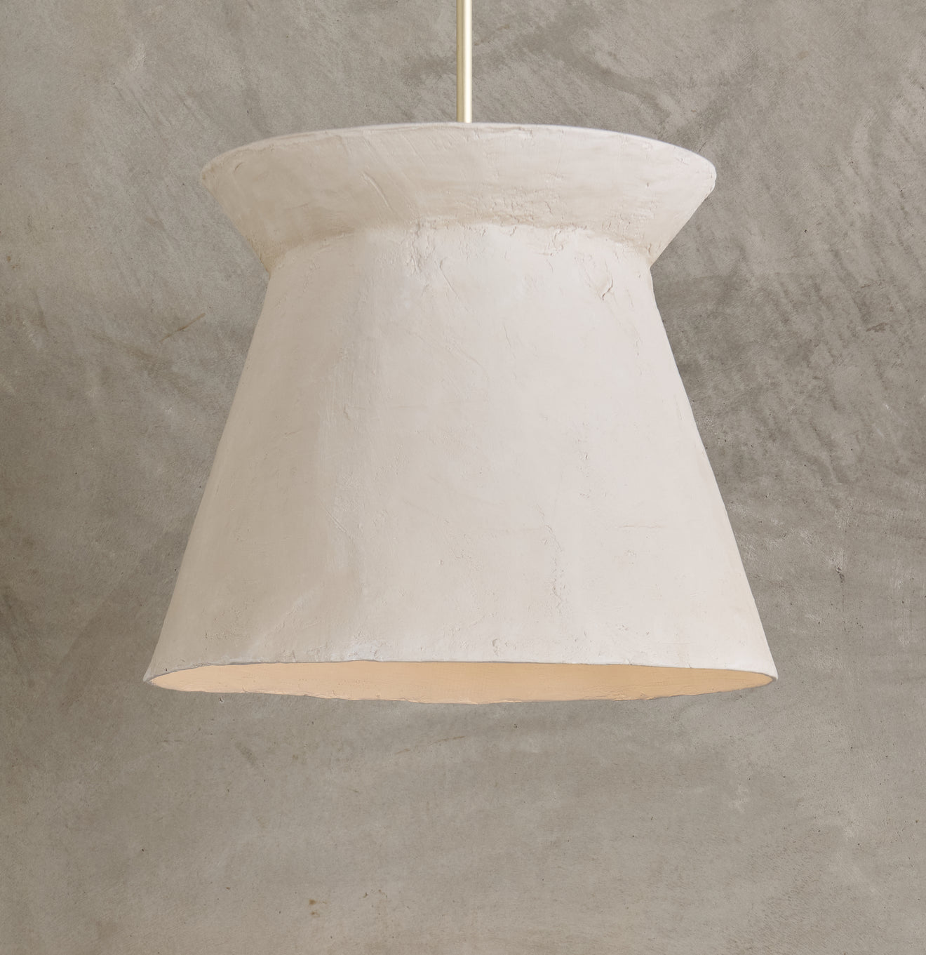 JORGE'S PLASTER HANGING LIGHT