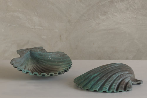 PAIR OF LARGE BRONZE SCALLOP SHELLS, 20TH C