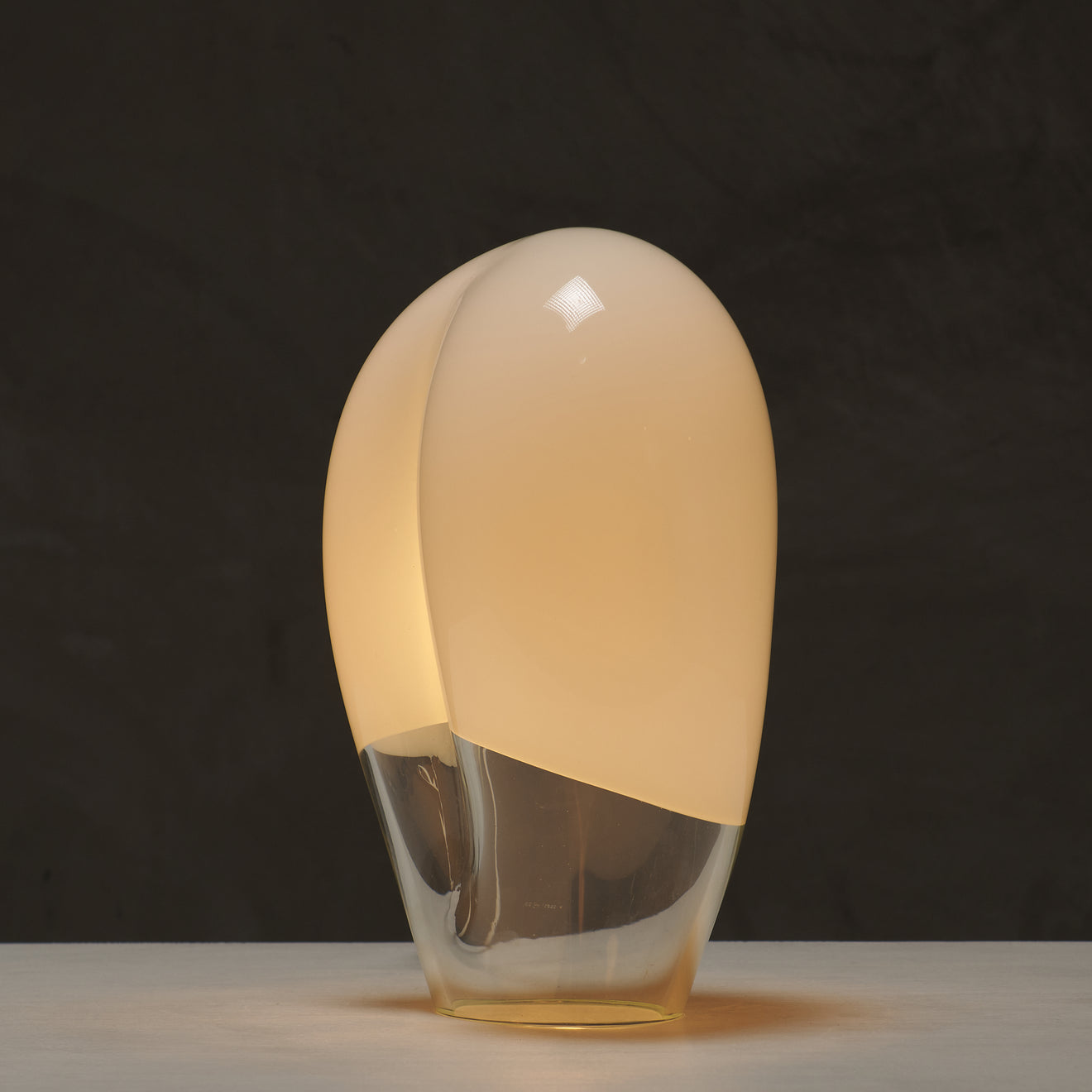 LUCIANO VISTOSI MUNEGA TABLE LAMP