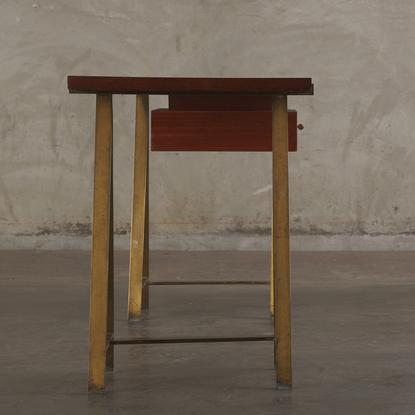 MID CENTURY DESK WITH BRONZE LEGS