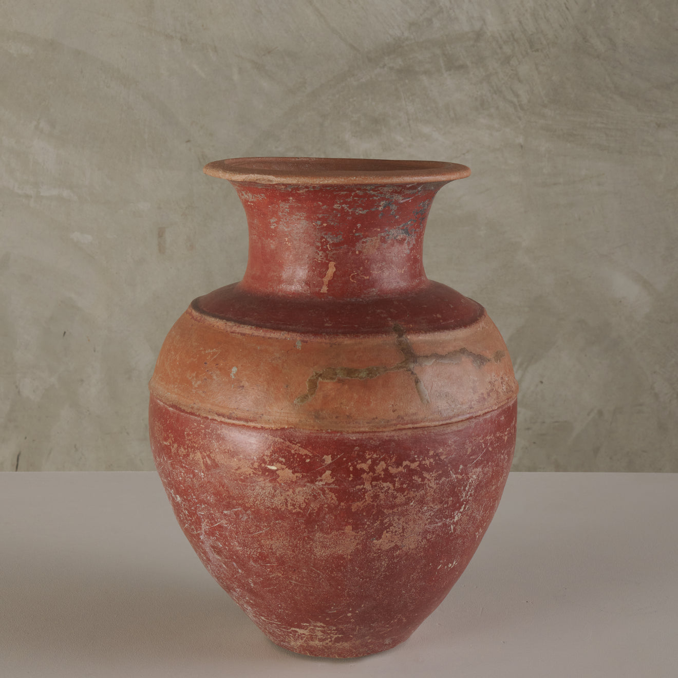 MID CENTURY YUCATÁN TERRA COTTA URN