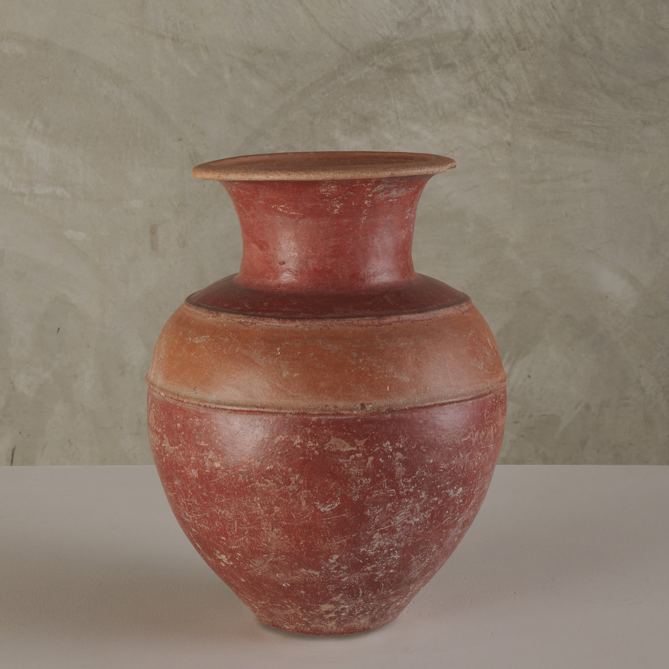 MID CENTURY YUCATÁN TERRA COTTA URN