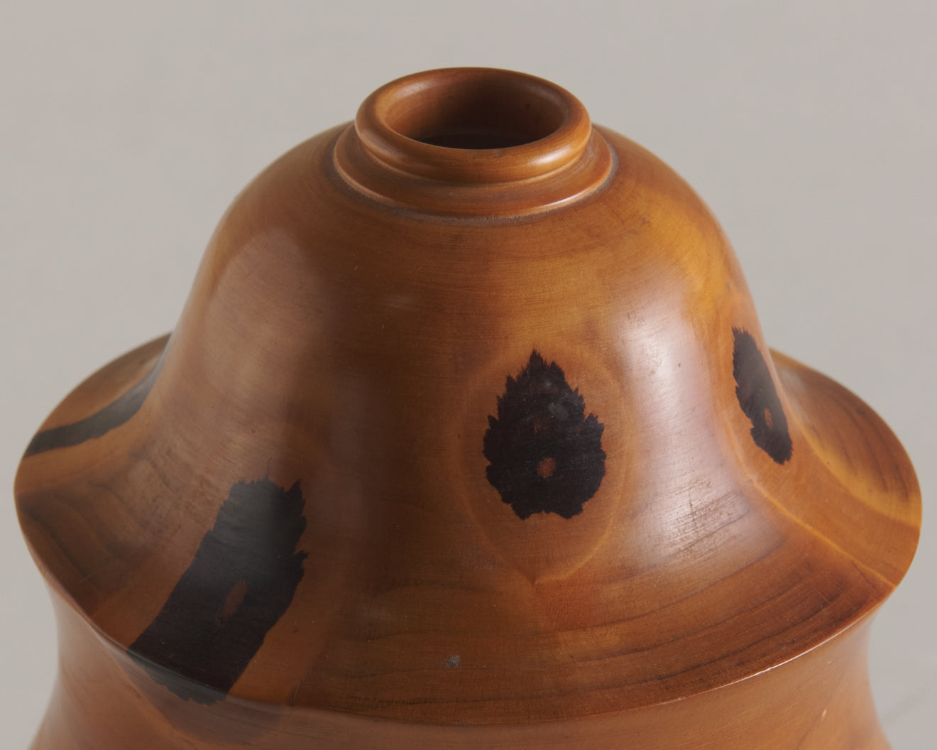 BRAZILIAN BUTTERFLY WOOD MUSHROOM TABLE LAMP