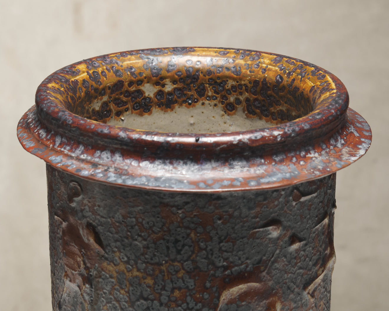 MONUMENTAL SIGNED CLAES THELL STONEWARE VASE, SWEDEN, C1971