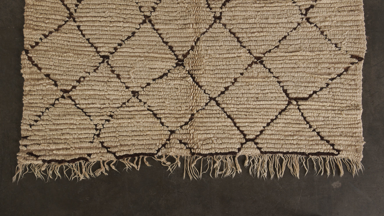 MOROCCAN HAND-KNOTTED WOOL PILE RUG